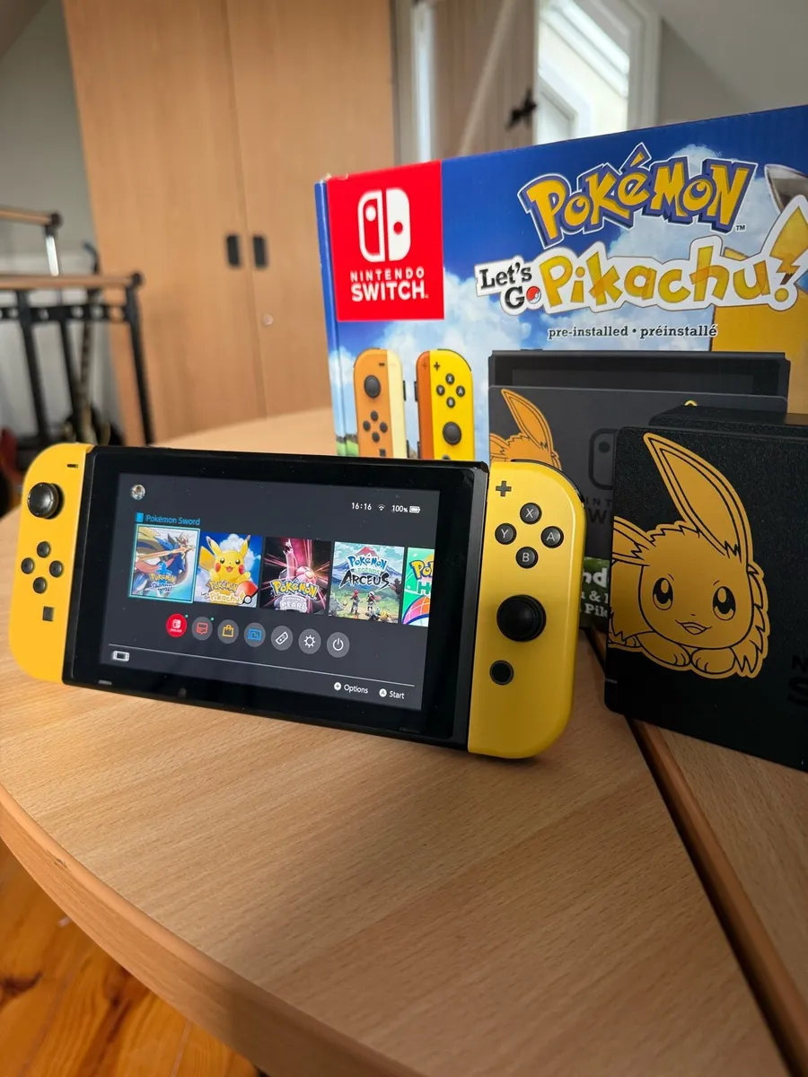 Nintendo Switch Let’s Go Pikachu Limited Edition - Image 4