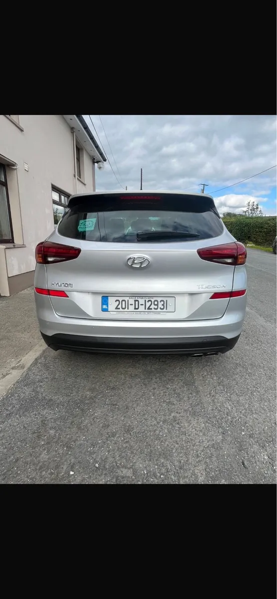 Car - Image 3