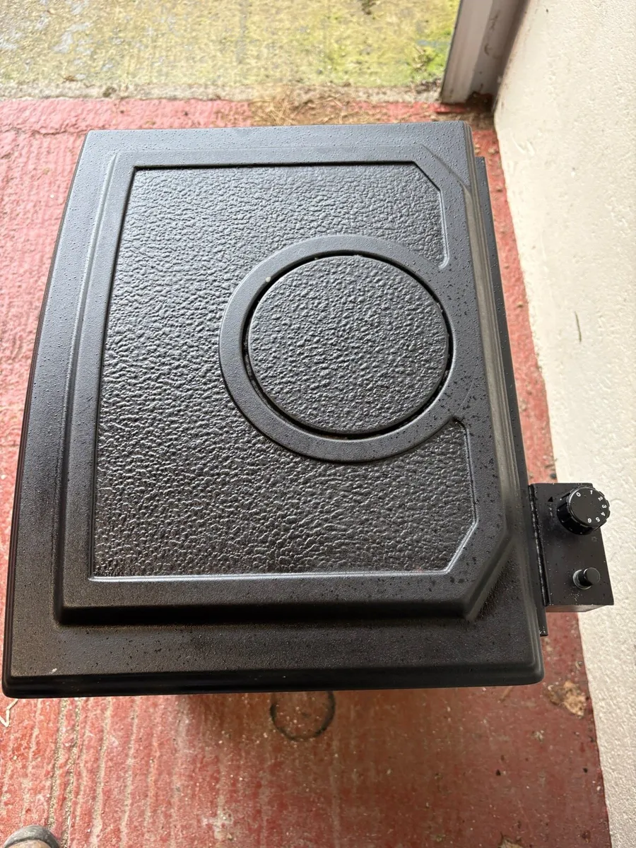 Stanley oil stove - Image 4
