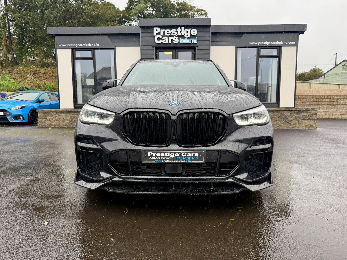 221 BMW X5 45E M SPORT,PAN ROOF,BODY KIT,JET BLACK - Image 2