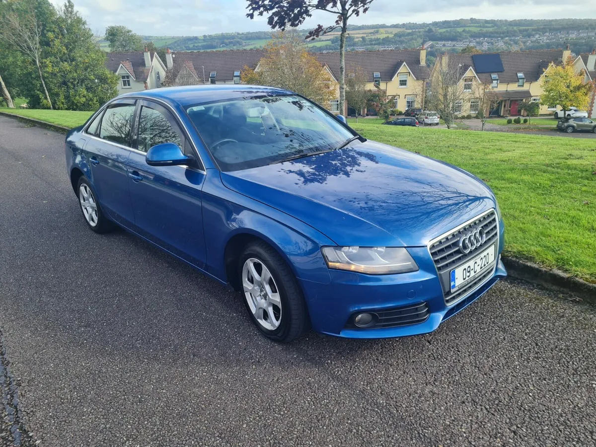 2009 Audi A4 2.0 TDI 143 BHP - Image 2
