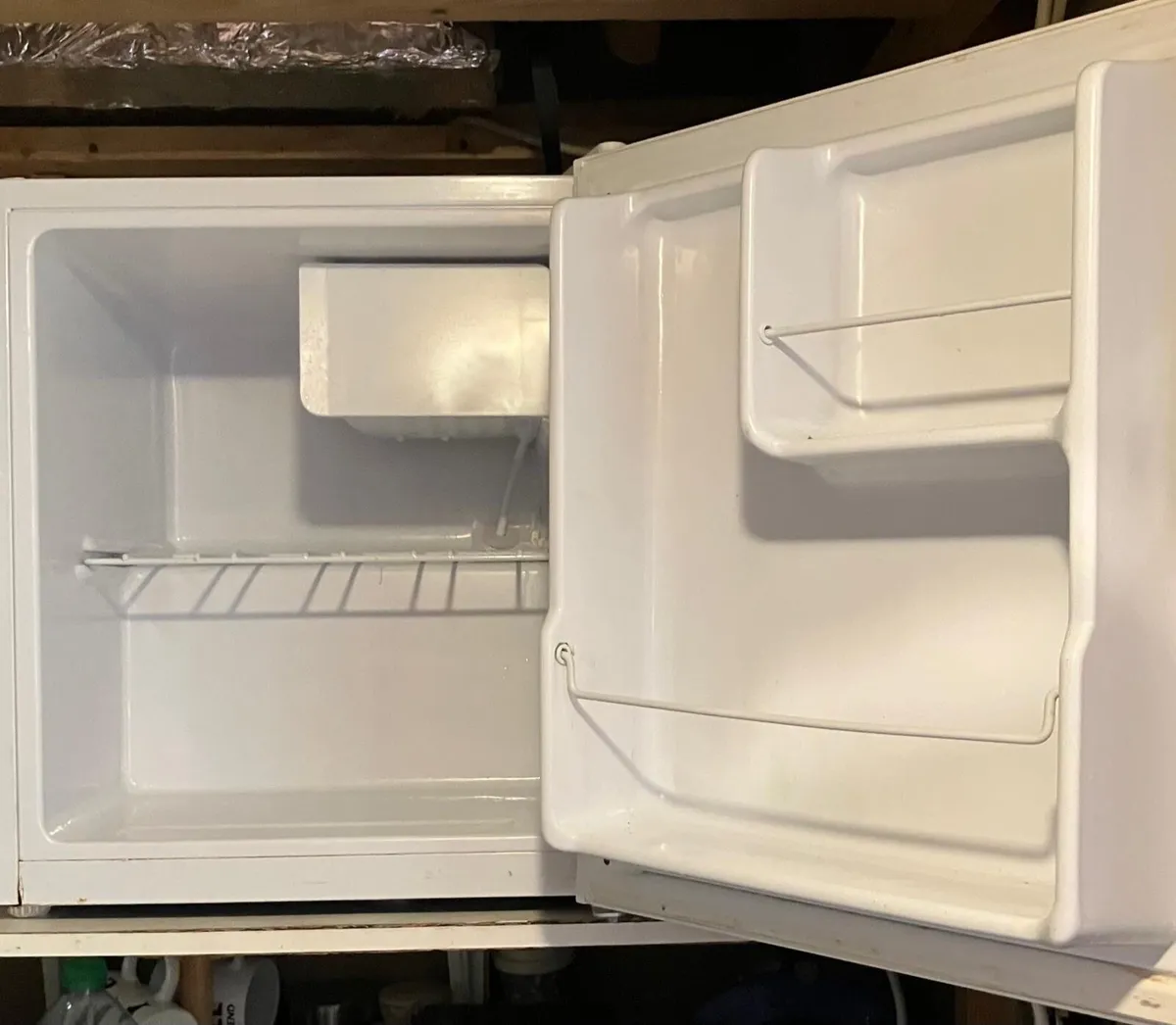 Finlux Tabletop Fridge - Image 1