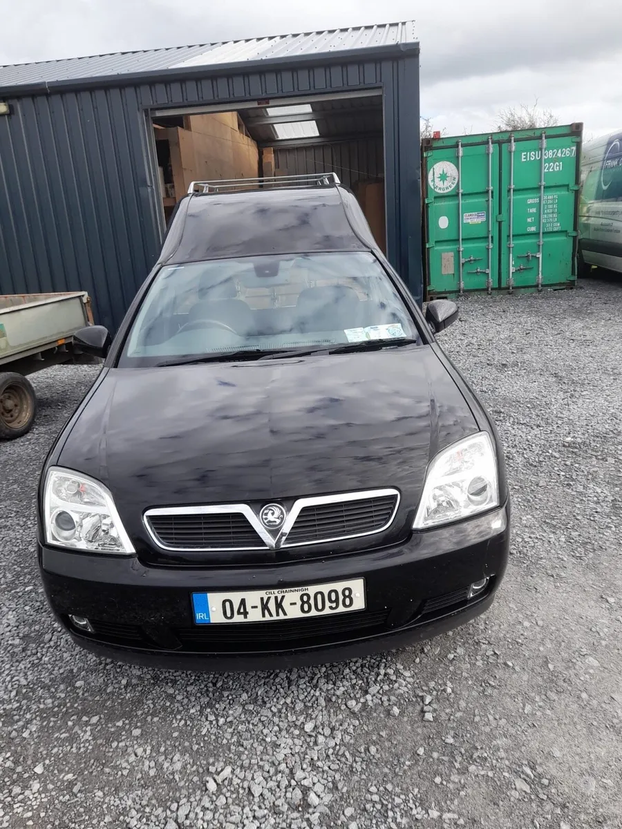 Vauxhall Vectra Hearse - Image 3