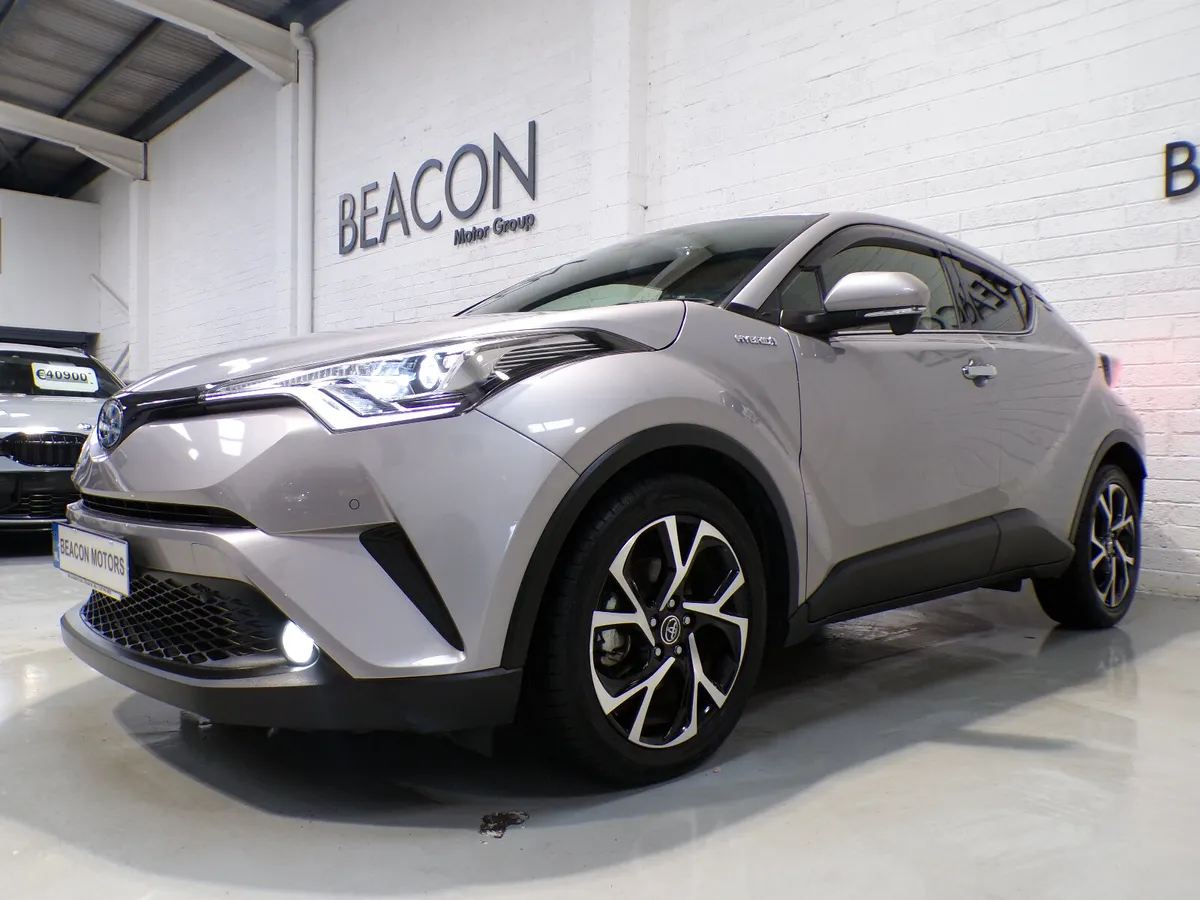 2018*15,000 MILES*HYBRID SPORT TOYOTA C-HR AUTO - Image 4