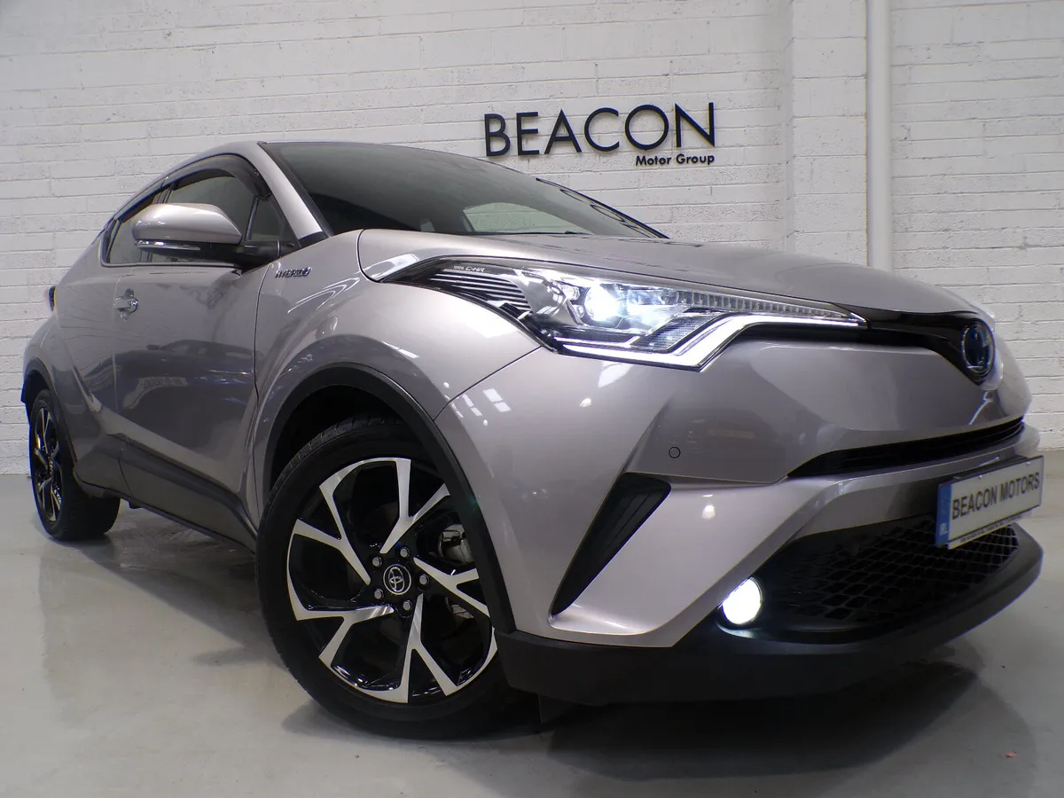 2018*15,000 MILES*HYBRID SPORT TOYOTA C-HR AUTO - Image 1