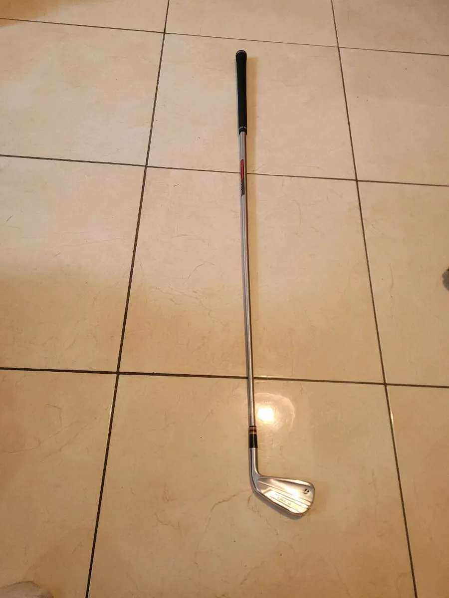 Golf club - Image 4