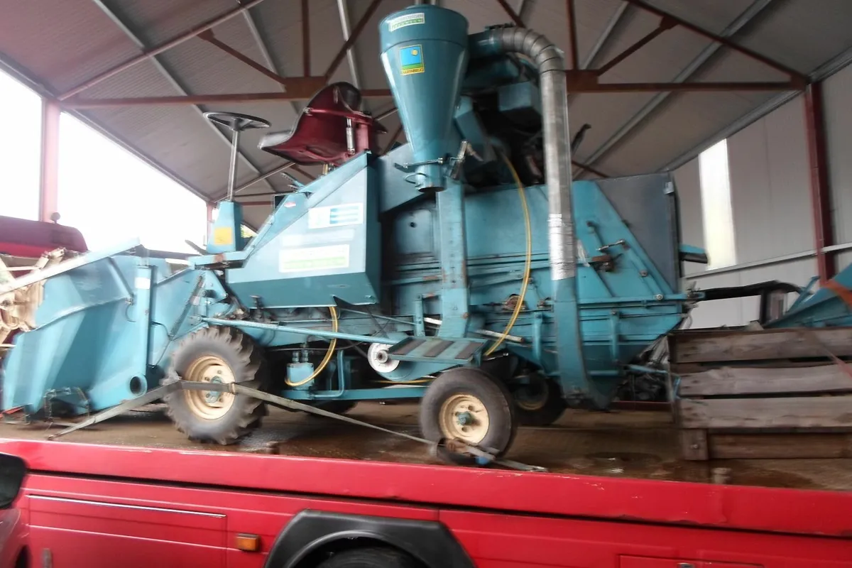 COMBINE HARVESTER - Image 1
