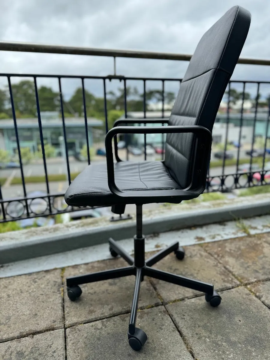 Office Chair - Image 4