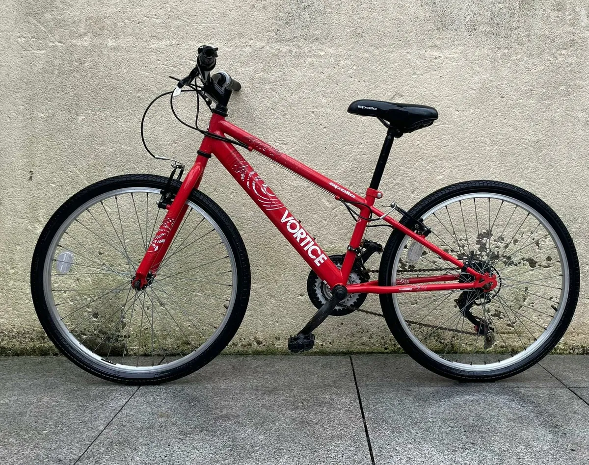 Apollo bicycle 24" wheels - Image 2