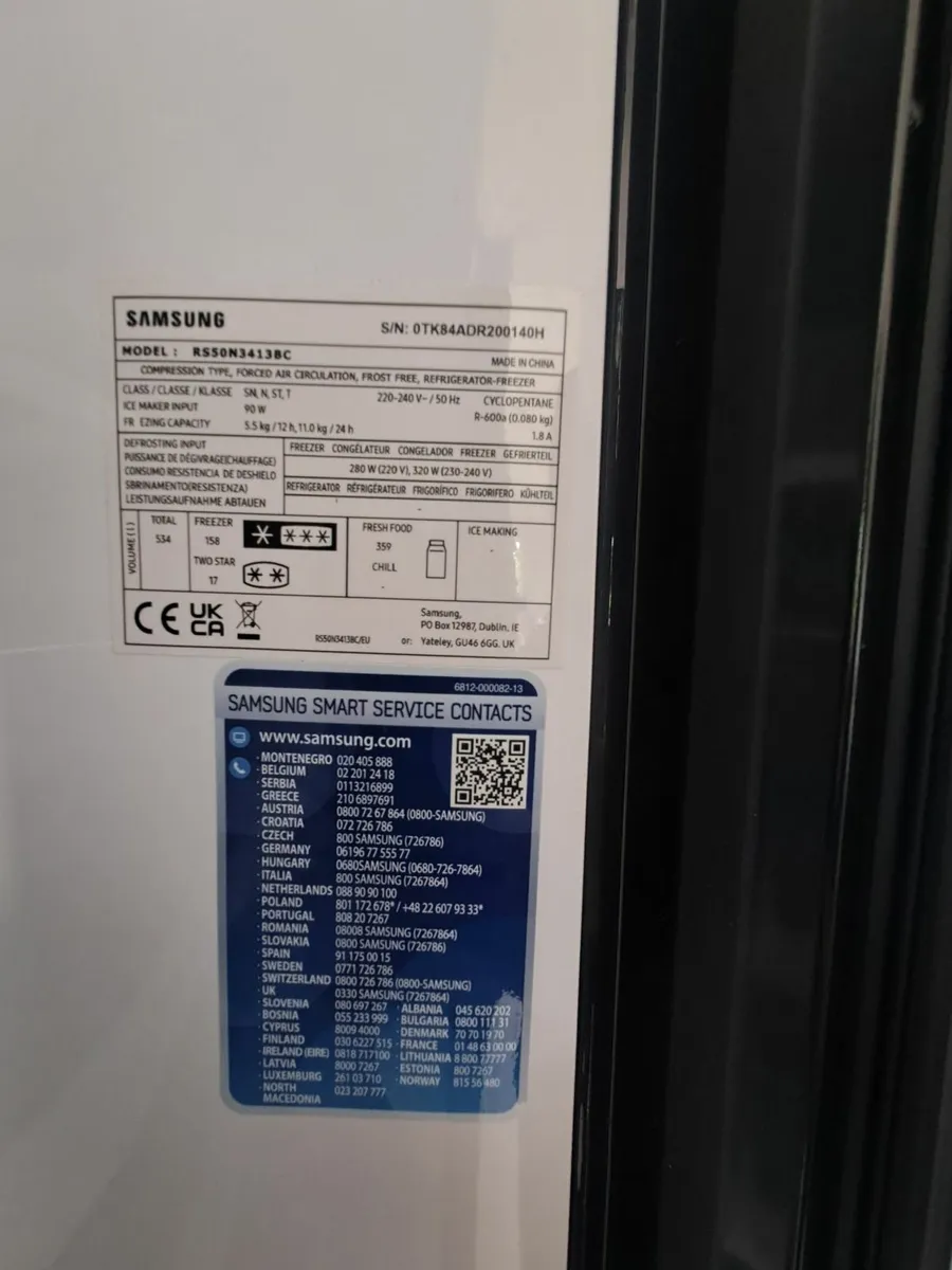 Samsung American Style Fridge Freezer - Image 4