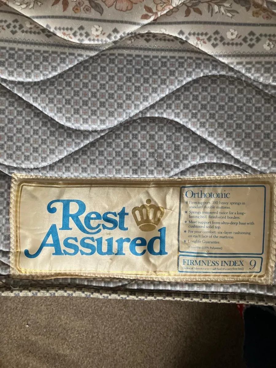2’6” Divan single bed and mattress - Image 4