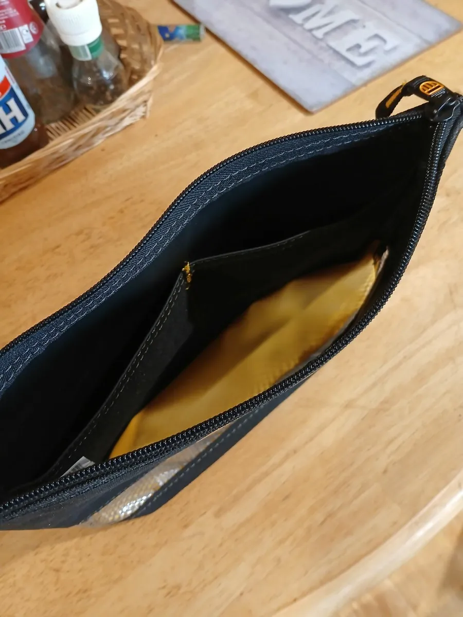 Dewalt zip tool bag - Image 3