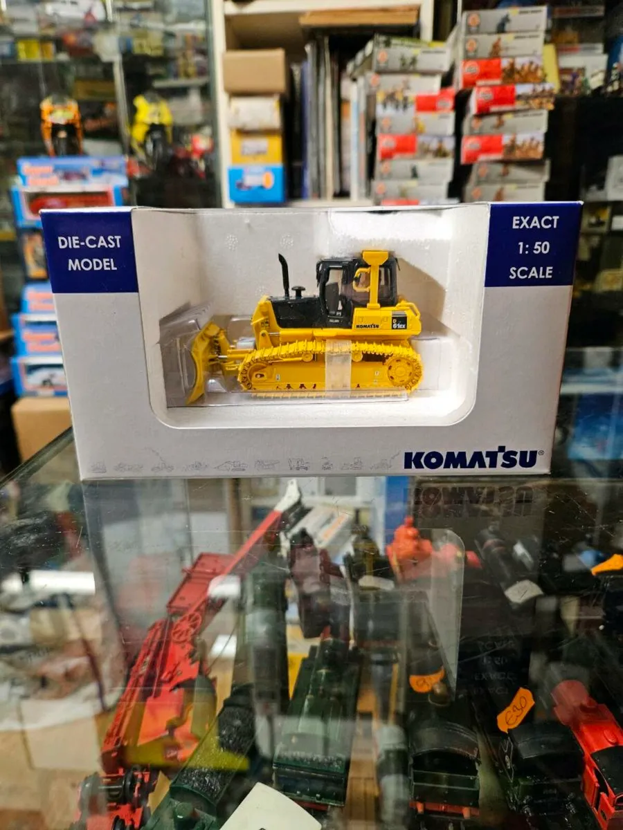 Corgi Universal Hobbies Komatsu Dozer - Image 1