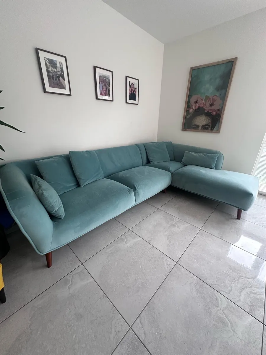 L Shaped turquoise velvet sofa - Image 1