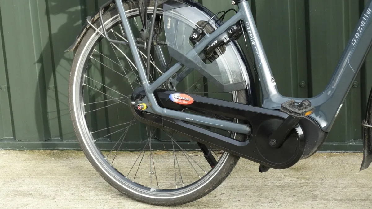 Gazelle Orange C7 HMB electric bike - Image 4