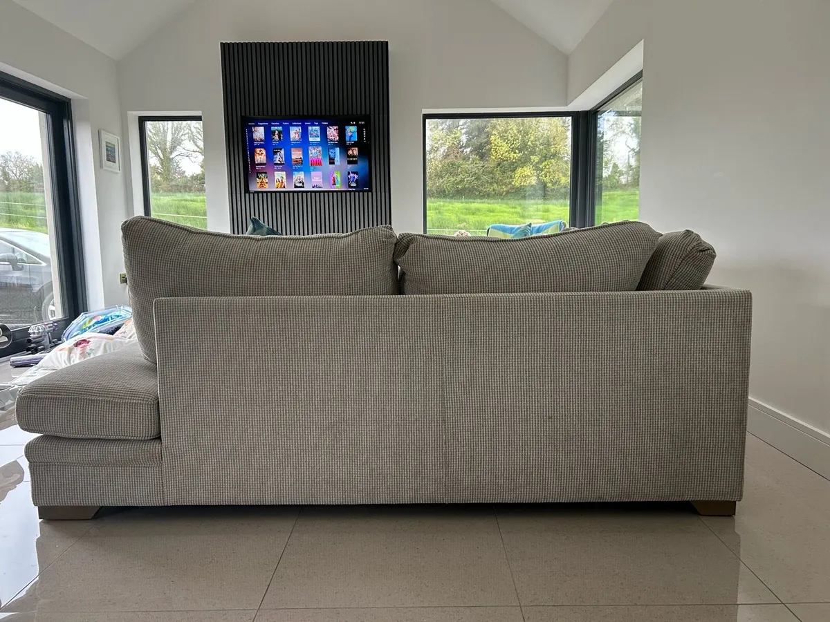 Corner Couch L - Shaped - Image 4