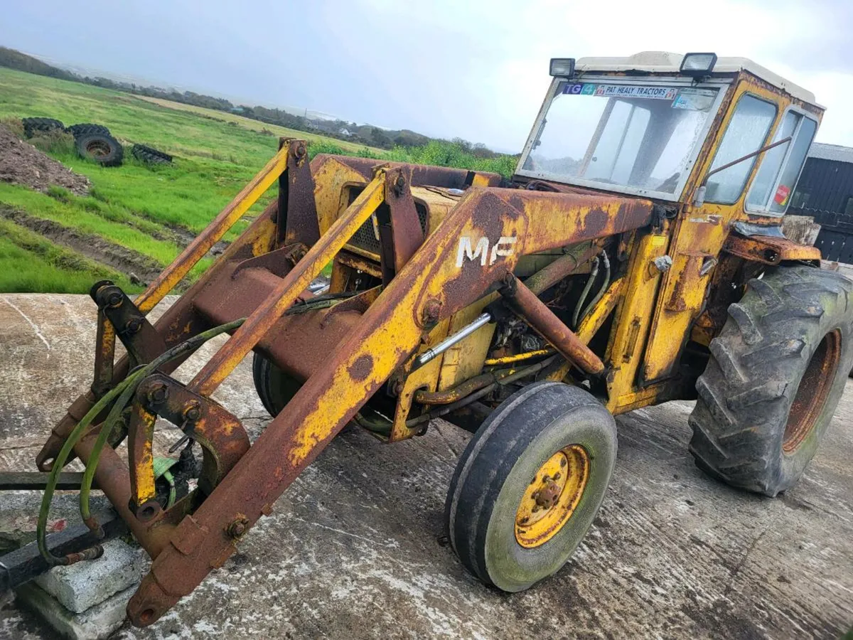 Massey Ferguson 165 Tractor - Image 2