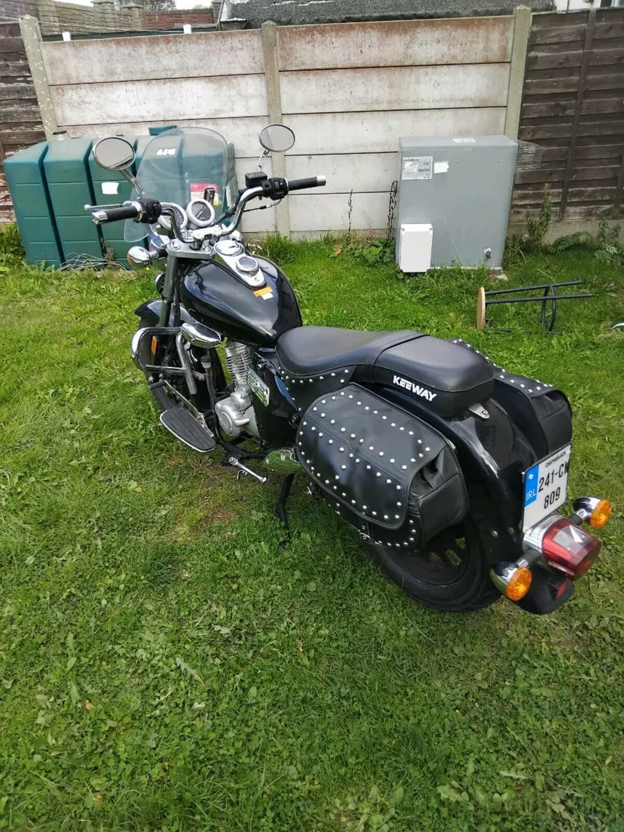 Motorcycle - Image 4