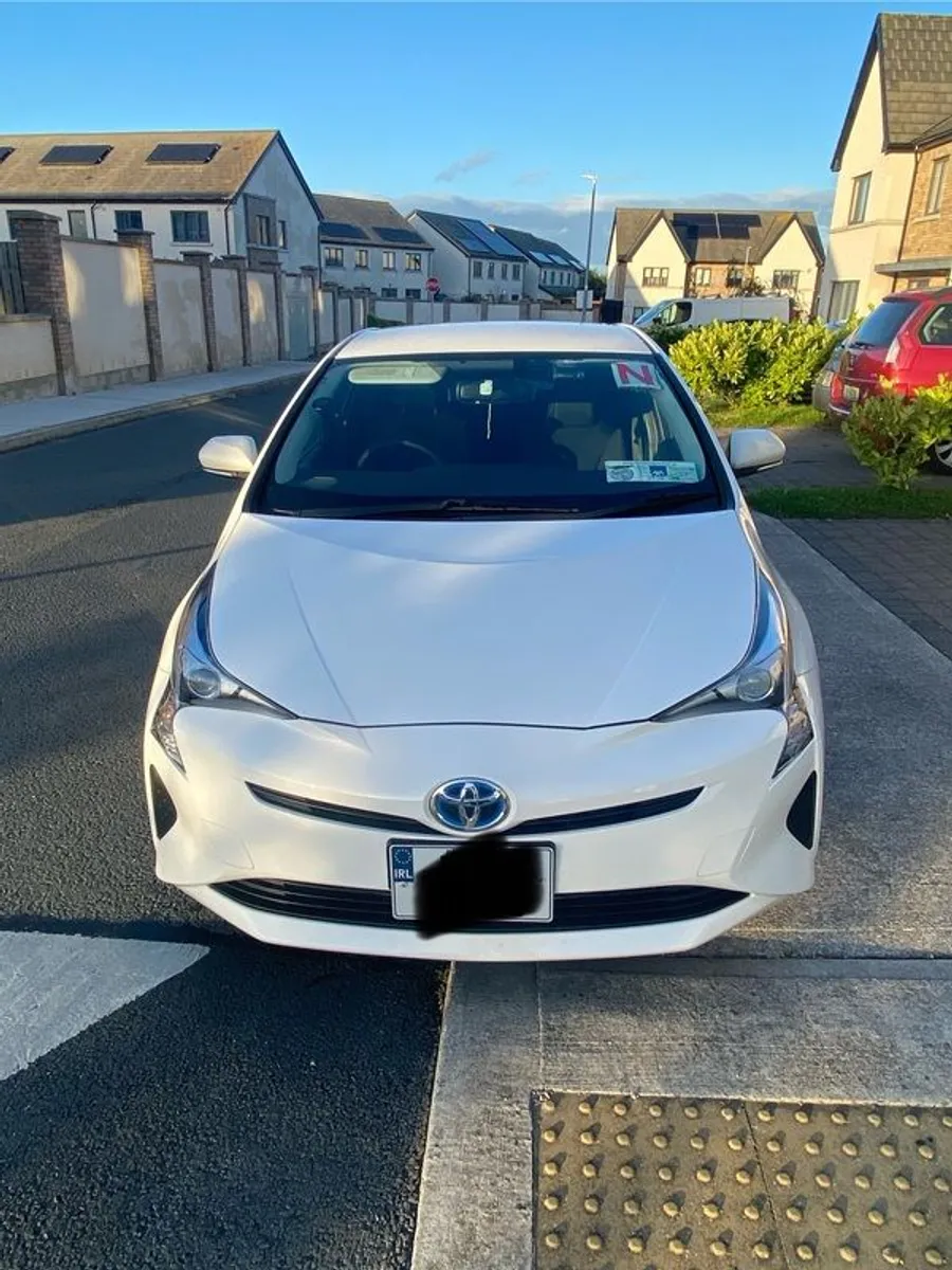 2017 Toyota Prius - Image 1