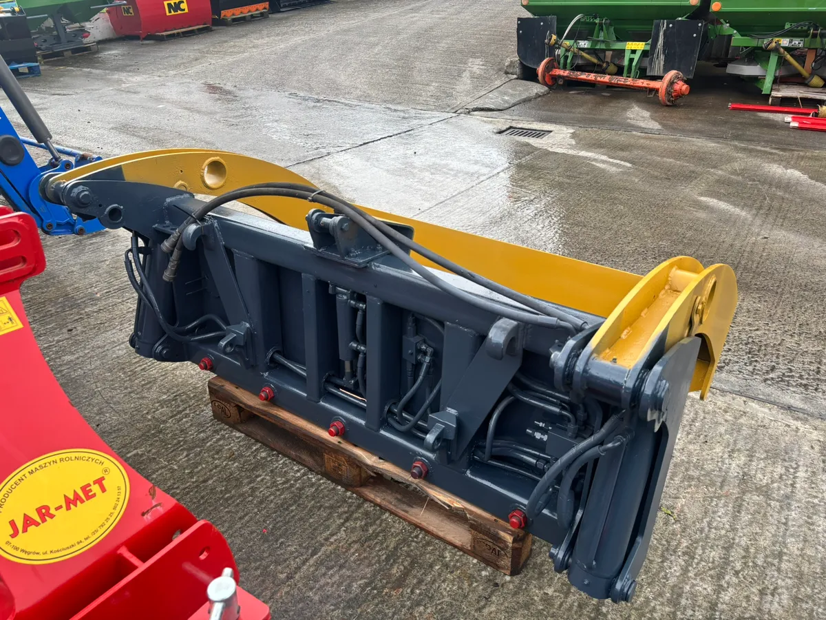 TANCO 173 BALE SHEAR - Image 3