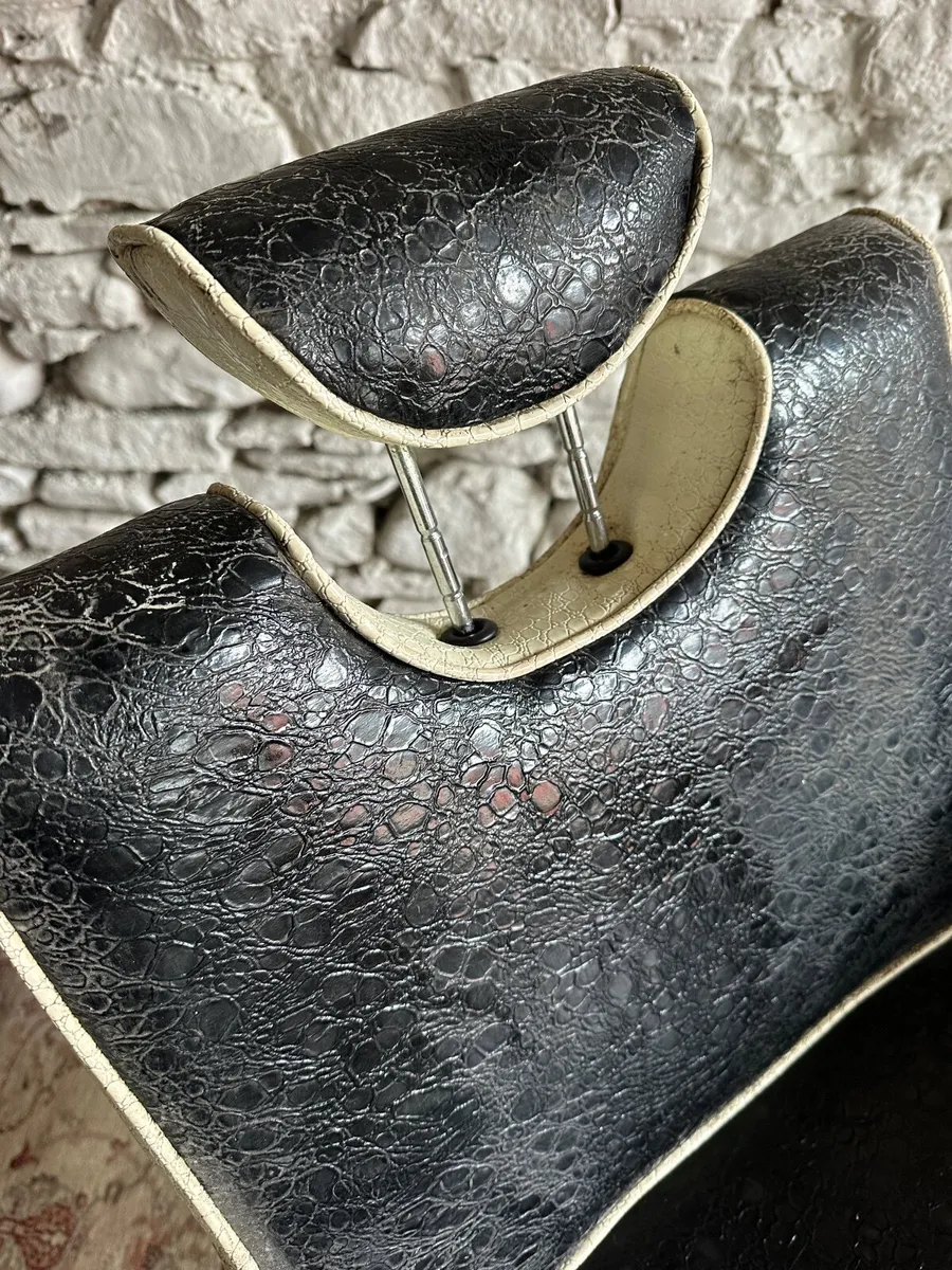 Barber/Hairdresser chair - Image 4