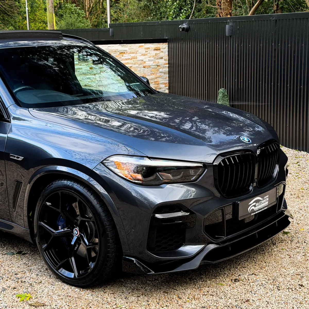 2021 (212)  BMW X5 45E MSPORT 390BHP **HUGE SPEC - Image 2