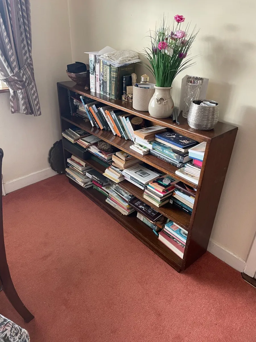 Book case - Image 1