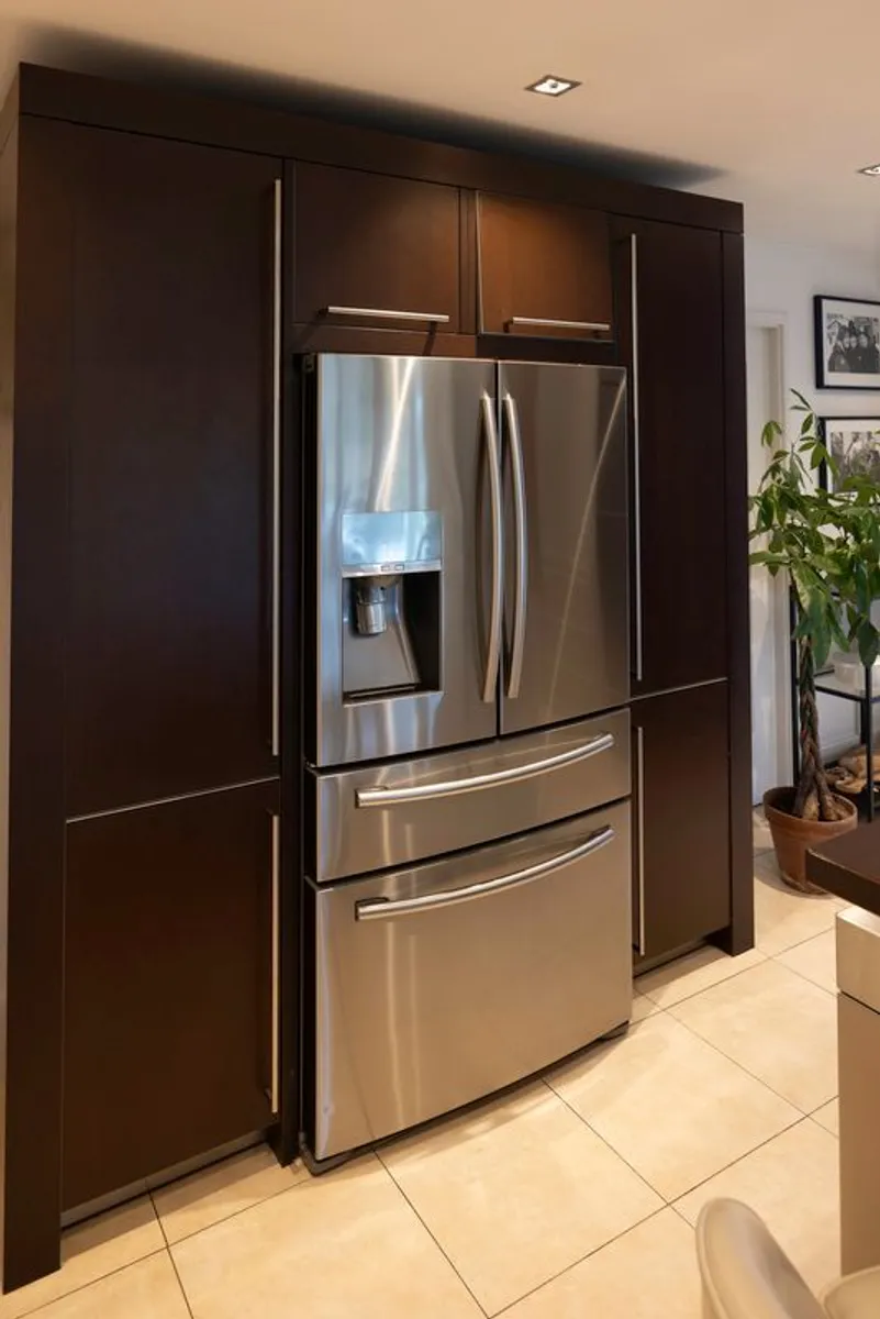 Kitchen - Image 4