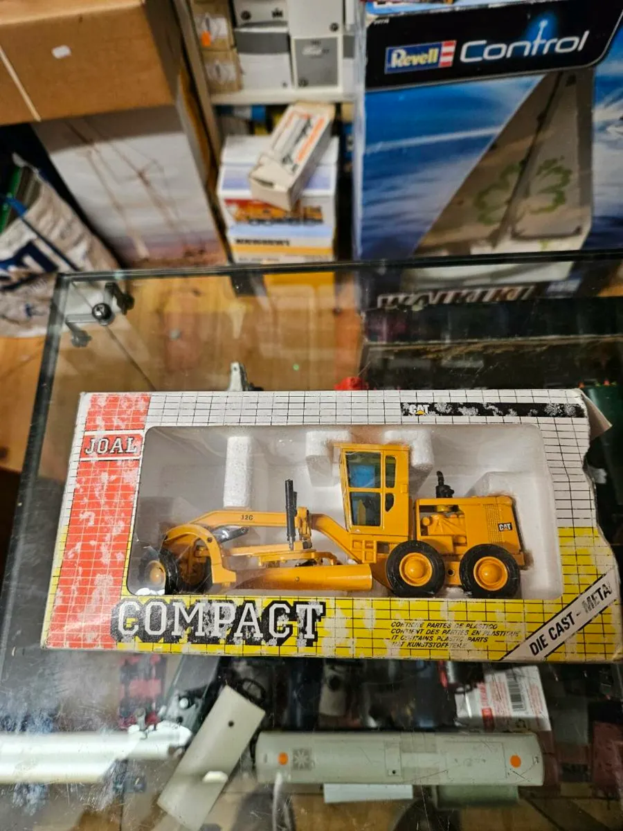 Corgi Joal Road Scraper - Image 1