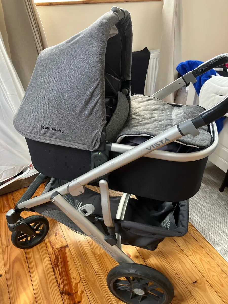 Uppababy vista travel system - Image 3