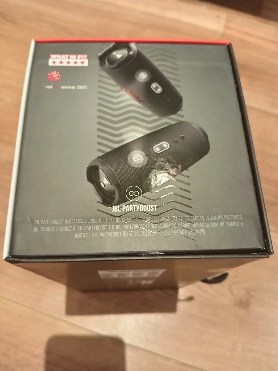 JBL Charge 5 Bluetooth Speaker (NEW) - Image 4