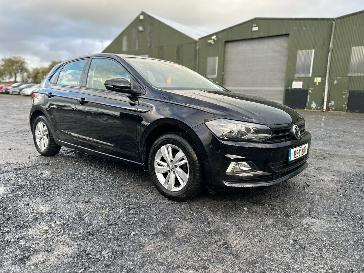 2019 Volkswagen polo 1 L petrol - Image 1