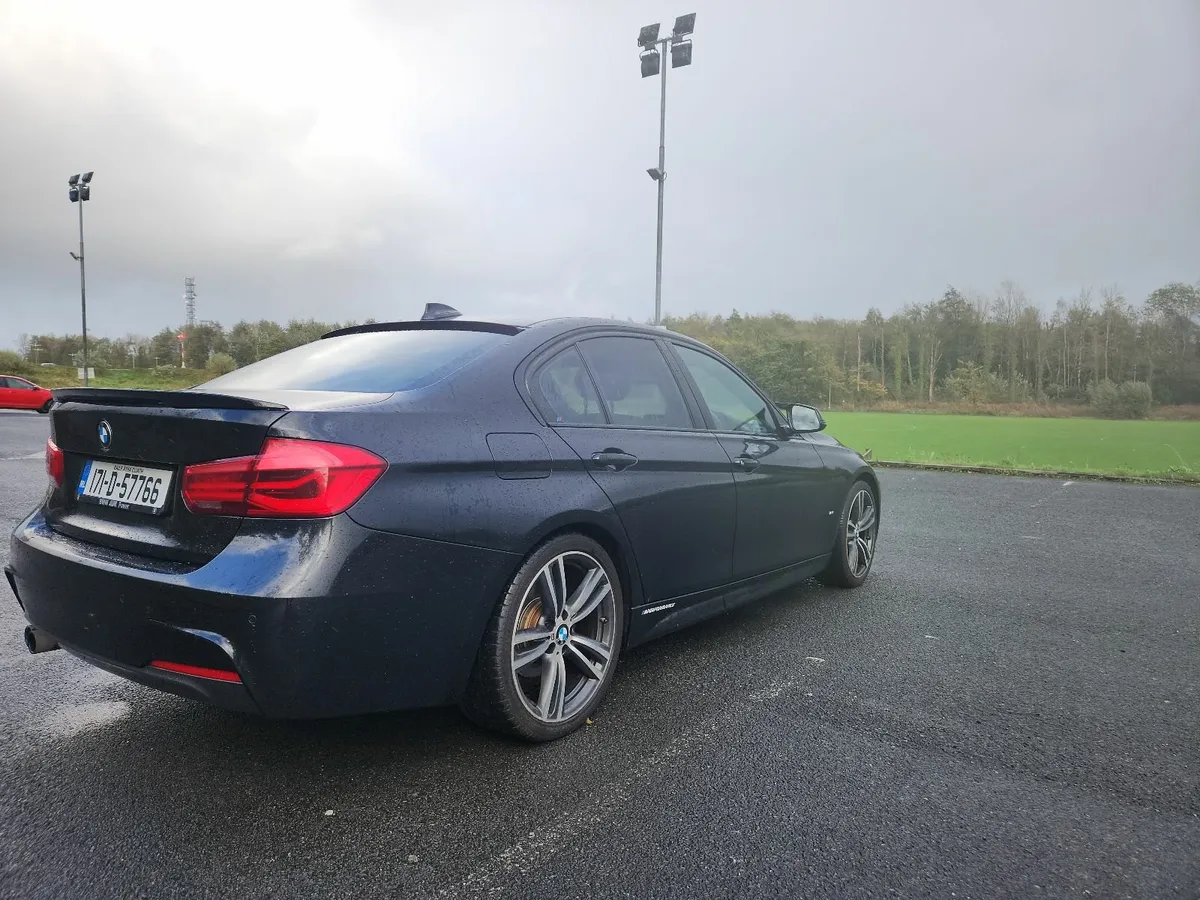 BMW 3-Series 2017 330e, Quick sale - Image 4