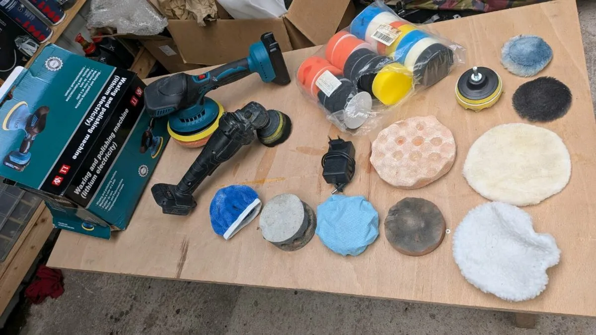 Makita polishers x2 brushless