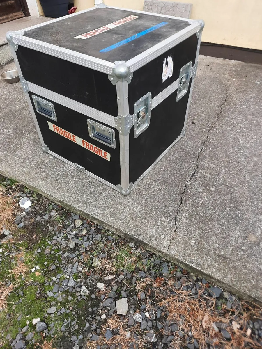 Music trunks - Image 3