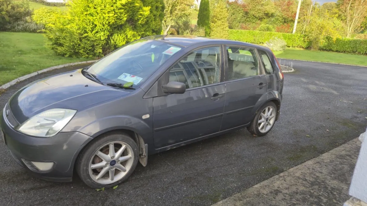 Ford fiesta 2005 - Image 1