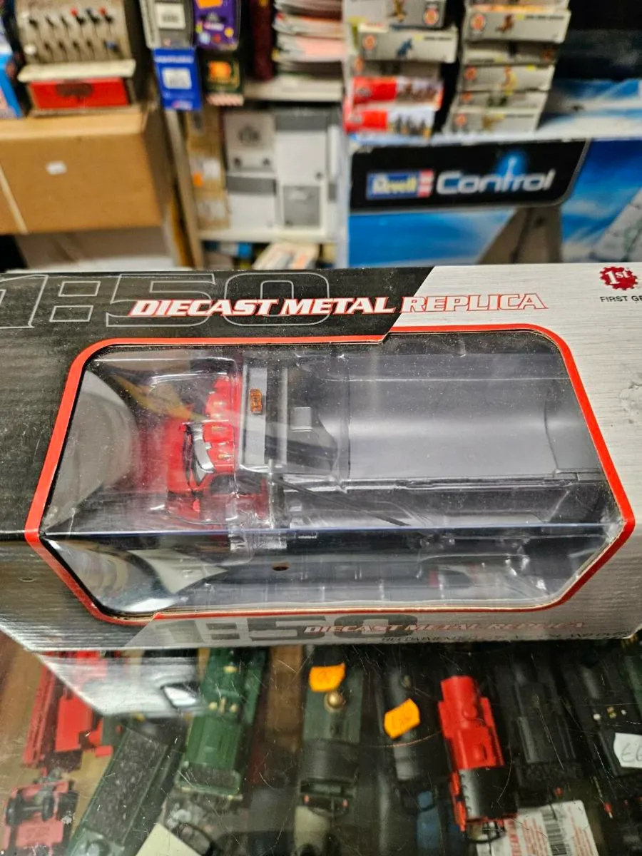 Corgi First Gear Kenworth Tipper - Image 4