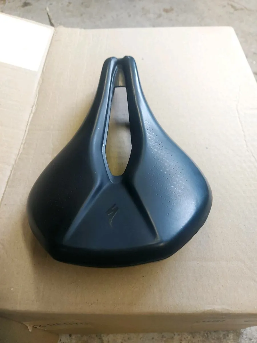 Saddles - Image 2