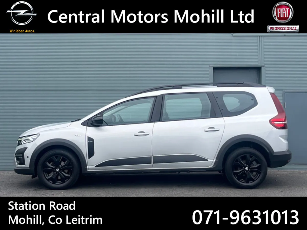 Dacia Jogger *  7 Seater * EXTREME SE TCE 110 5DR - Image 2