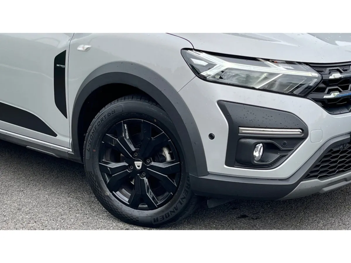 Dacia Jogger *  7 Seater * EXTREME SE TCE 110 5DR - Image 4