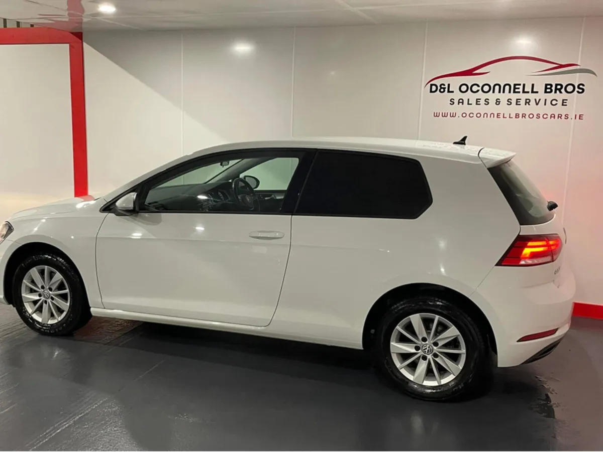 Volkswagen Golf 1.6 TRENDLINE TDI 90HP 3DR VAN - Image 3