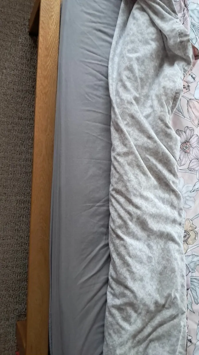 Double Bed - Image 4