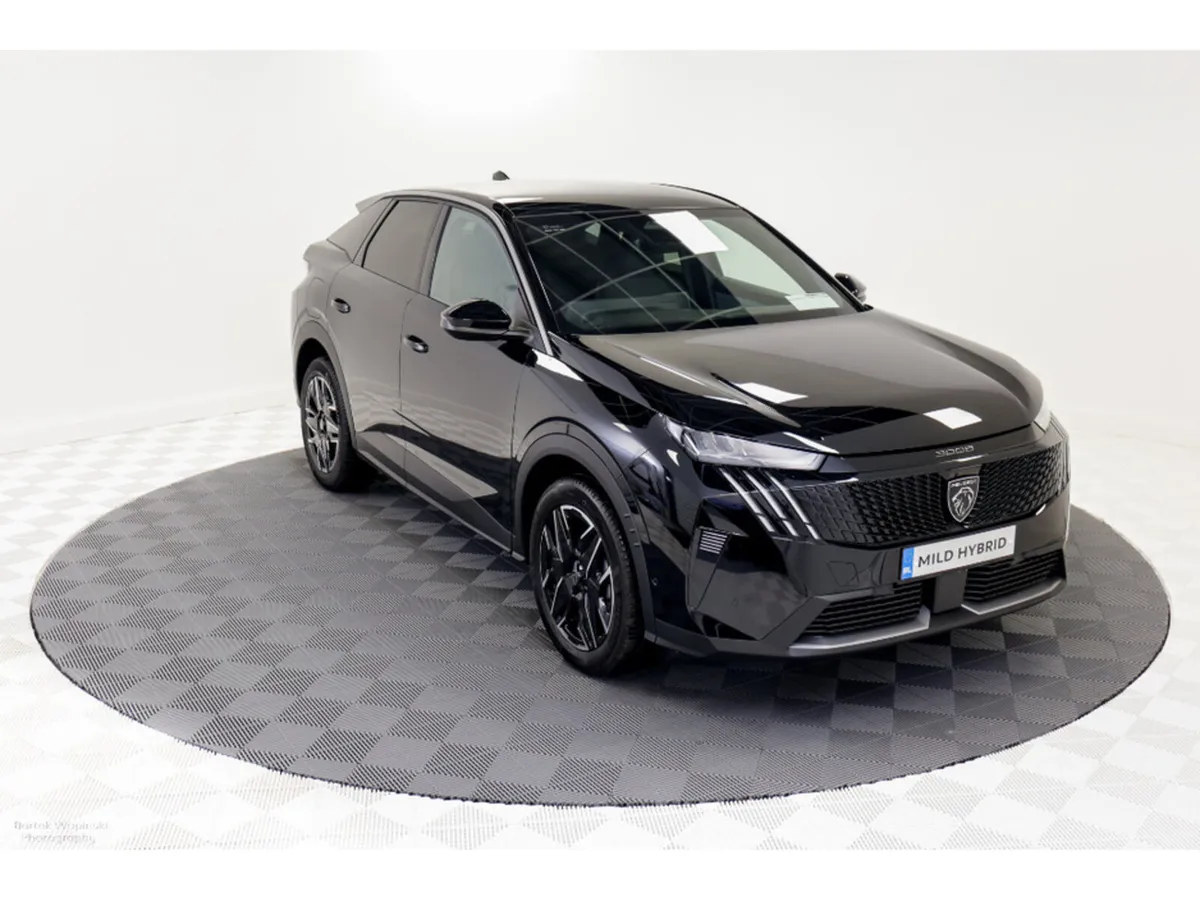 Peugeot 3008 Allure Hybrid Auto 145HP - Image 1