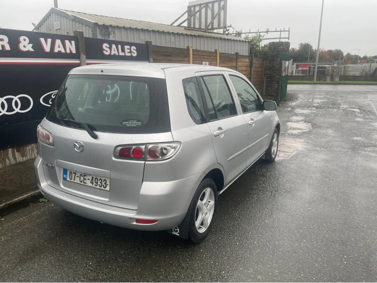 Mazda Mazda2 1.25 COMFORT SE 5DR - Image 4