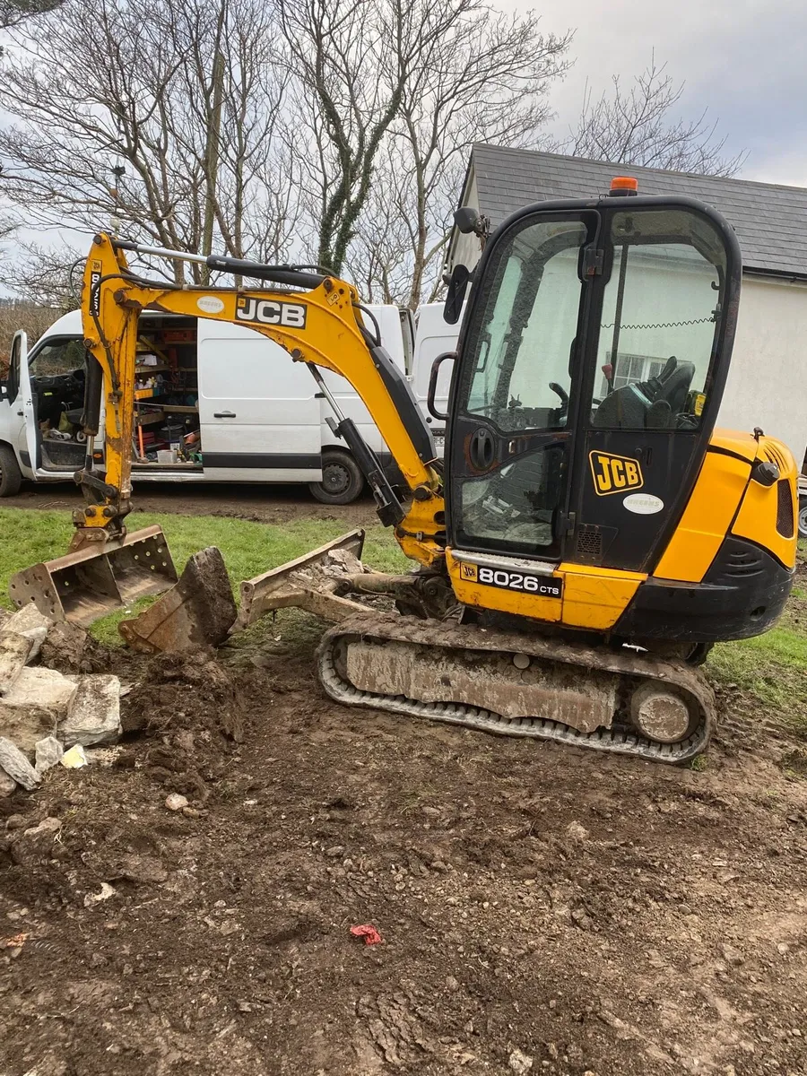 Jcb 8026 mini digger - Image 2