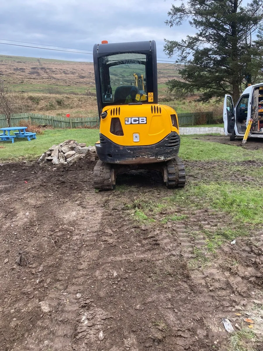 Jcb 8026 mini digger - Image 4