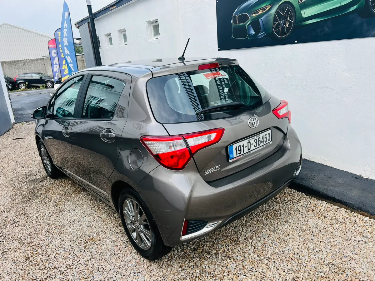2019 Toyota Yaris 1.0 Luna **Only 44,000km** - Image 3