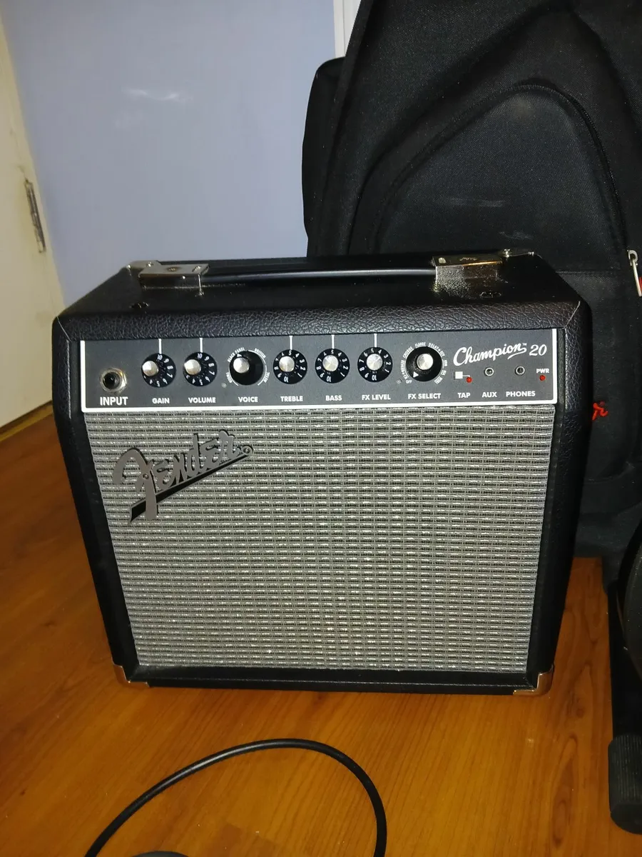Fender Squier Tele Deluxe, Fender Amp, and Bag - Image 4