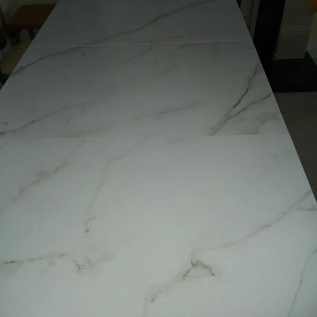 Dining Room Table - Image 1
