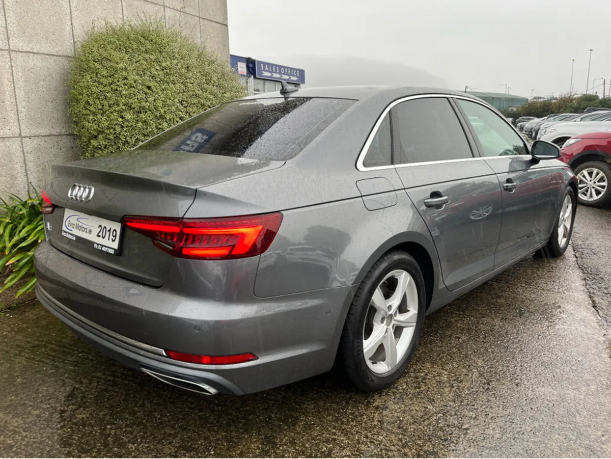 Audi A4 SE SALOON AUTOMATIC 2.0 PETROL //LOW MILES - Image 4